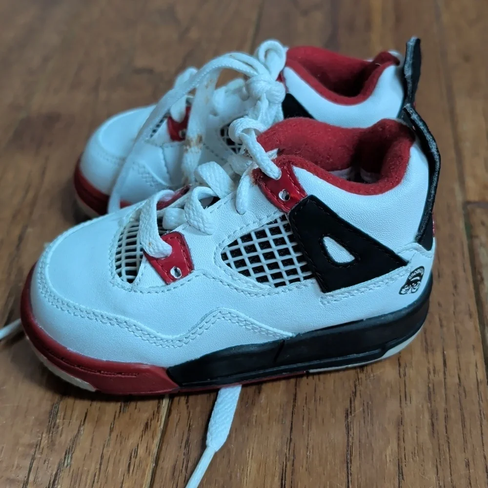 Nike Air Jordan 4 IV Retro Fire Baby White, Red & Black Athletic Sneakers
